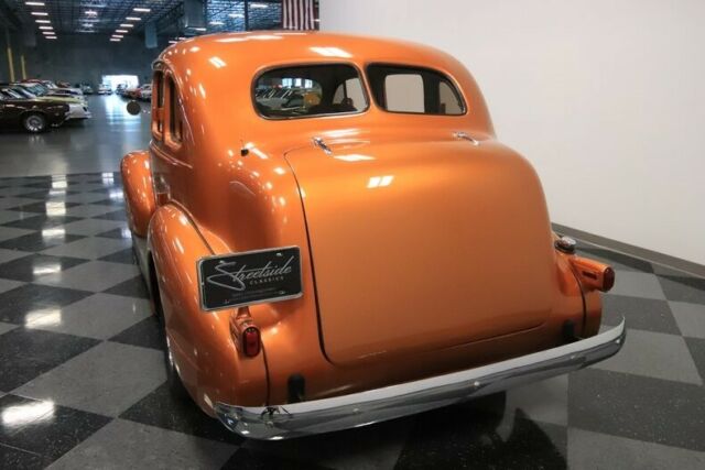 1938 Orange Pontiac Deluxe Sedan