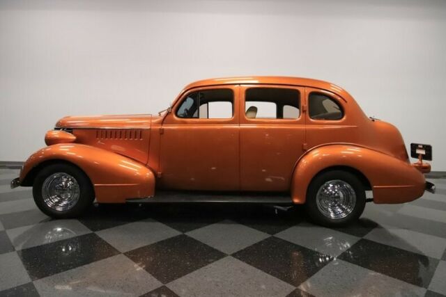 1938 Orange Pontiac Deluxe Sedan