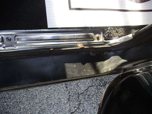 1972 black Chevrolet Cheyenne 2 door