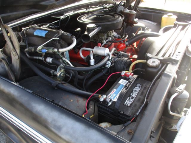 1972 black Chevrolet Cheyenne 2 door