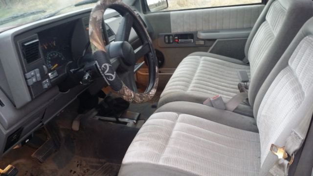 1994 Red Chevrolet C/K Pickup 1500 Standard Cab Pickup