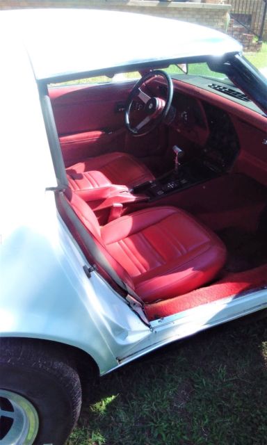 1978 white Chevrolet Corvette