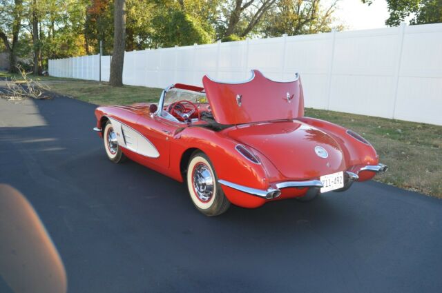 1960 RED Chevrolet Corvette Convertible