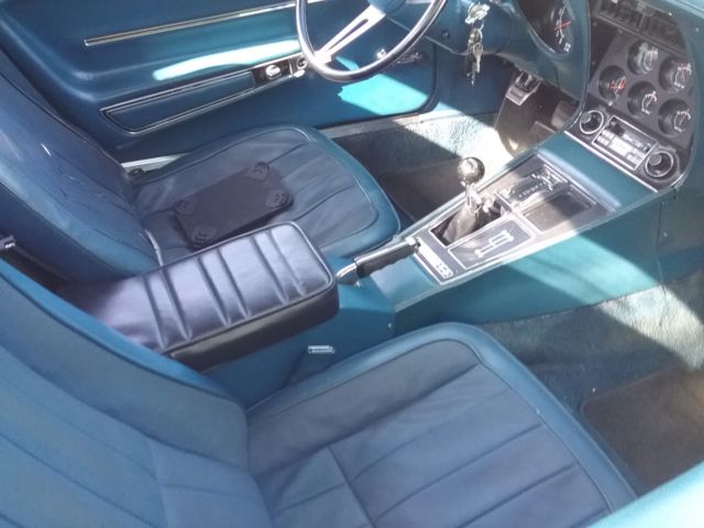 1972 Blue Chevrolet Corvette Coupe