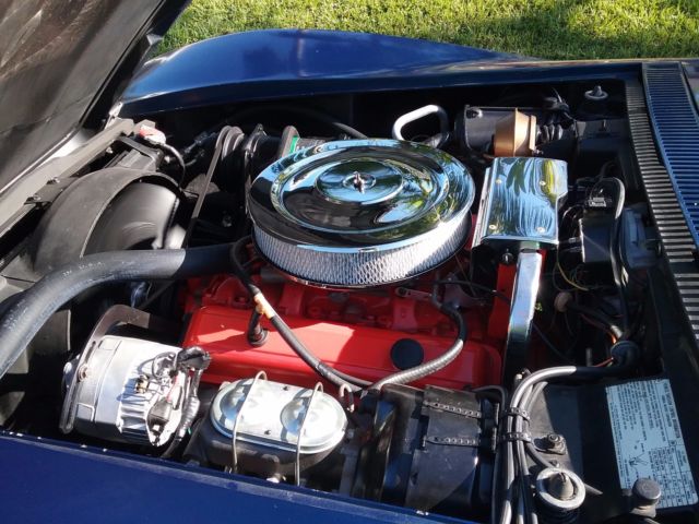 1972 Blue Chevrolet Corvette Coupe