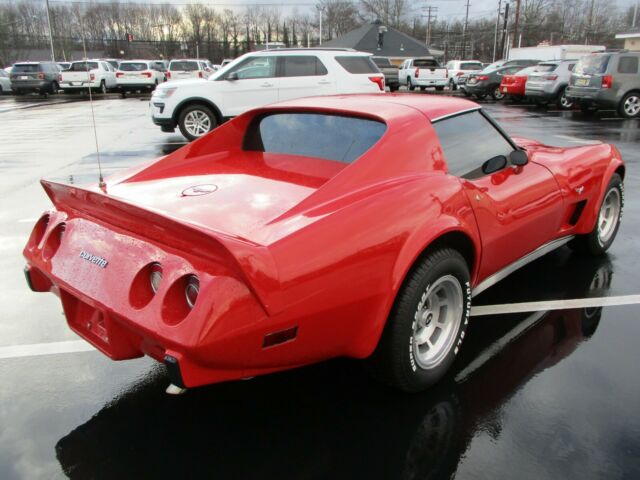 1977 Red Chevrolet Corvette Coupe