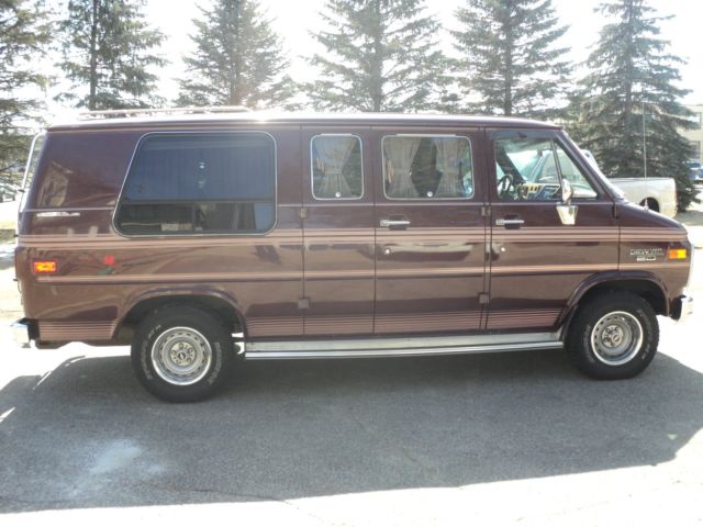 1990 Burgundy Chevrolet G20 Van Standard Passenger Van