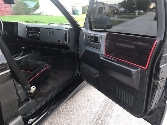 1991 Black GMC Syclone