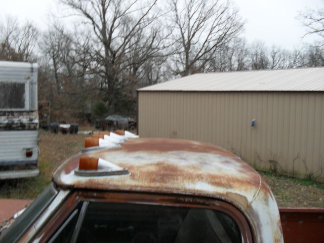 1972 Gold Chevrolet C/K Pickup 1500 Cab & Chassis