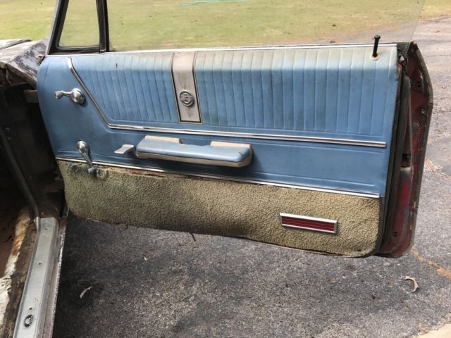 1965 Ermine white  Chevrolet Impala 2 door hardtop