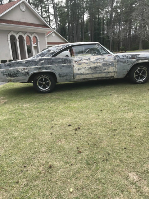 1965 Ermine white  Chevrolet Impala 2 door hardtop