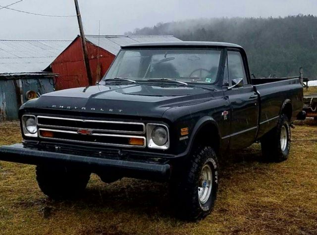 1968 Black Chevrolet C/K Pickup 1500 k10 fleetside