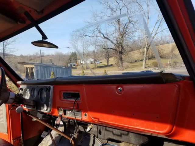 1968 Black Chevrolet C/K Pickup 1500 k10 fleetside