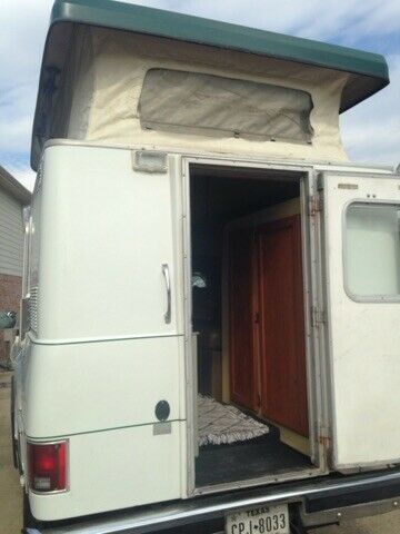 1976 White Chevrolet Blazer Camper