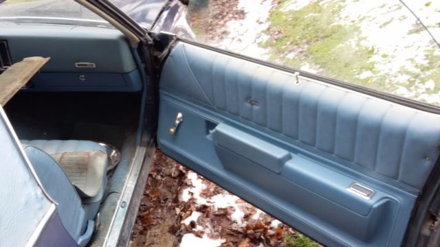 1973 blue Chevrolet Chevelle coupe