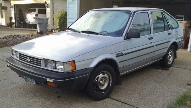 1986 Silver Chevrolet Nova Hatchback