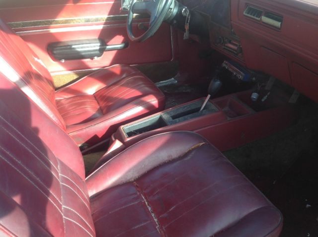 1978 White Chevrolet Nova