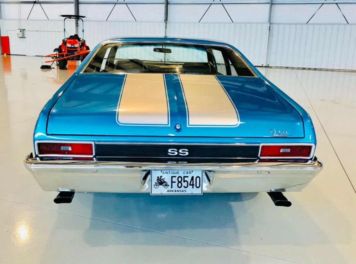 1970 Blue Chevrolet Nova Coupe