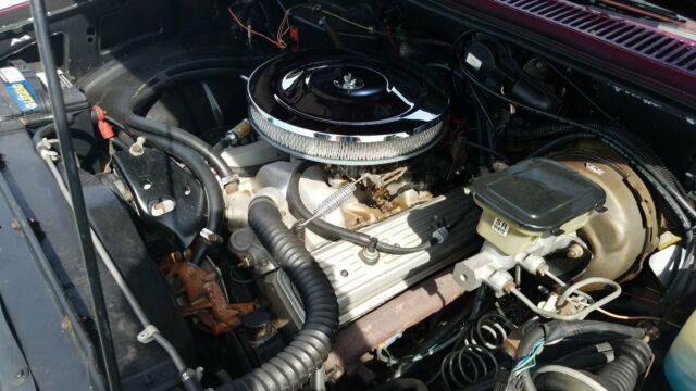 1984 Burgundy Chevrolet S-10 Extended Cab Pickup
