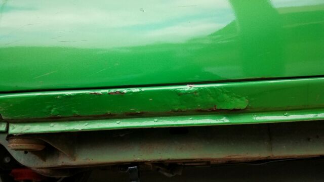 1991 Green, White Chevrolet S-10 Standard Cab Pickup