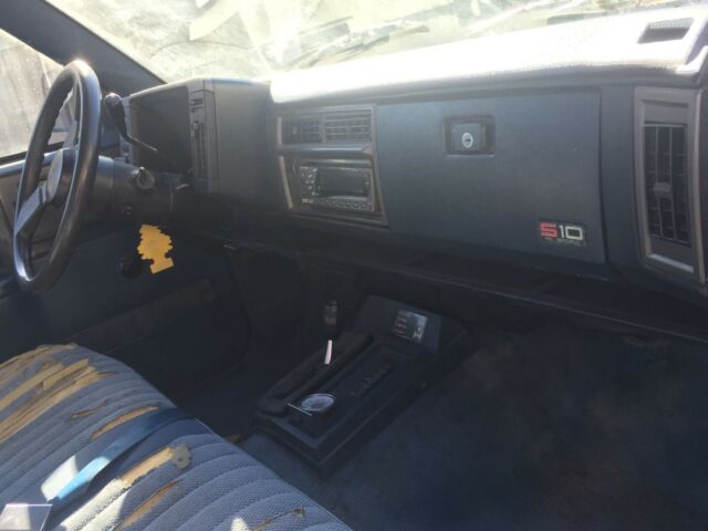 1988 Blue Chevrolet S-10