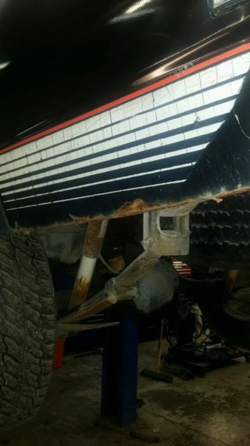 1985 Black Chevrolet S-10 Cab & Chassis