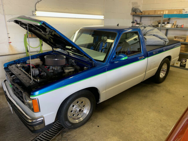 1983 Blue Chevrolet S-10 Standard Cab Pickup