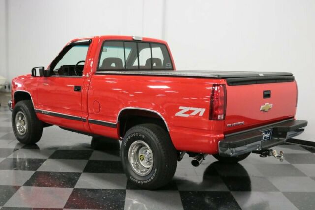 1989 Red Chevrolet Silverado 1500 Pickup Truck