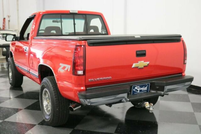 1989 Red Chevrolet Silverado 1500 Pickup Truck