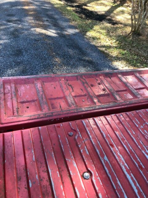 1984 Red Chevrolet Silverado 1500 Reg cab