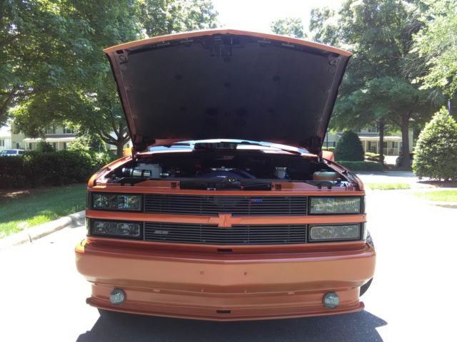 1992 Orange Chevrolet Silverado 1500 Extended Cab Pickup