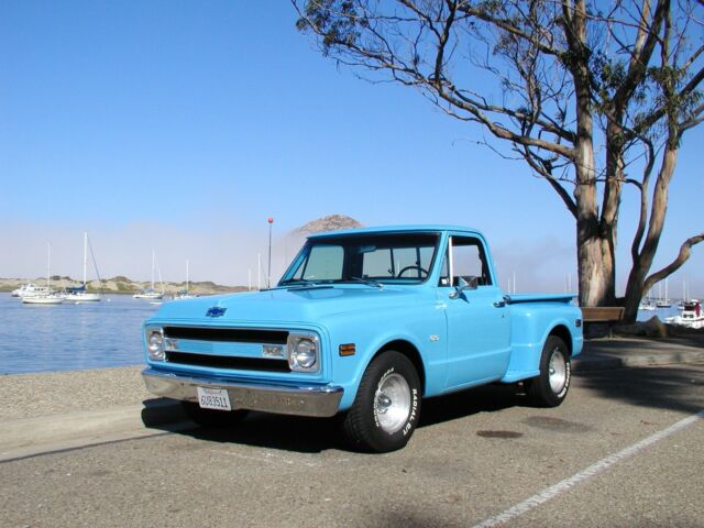 1969 Blue Chevrolet C-10 Standard Cab Pickup