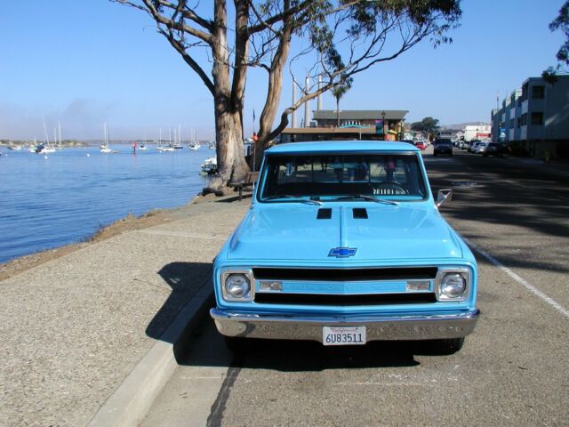 1969 Blue Chevrolet C-10 Standard Cab Pickup