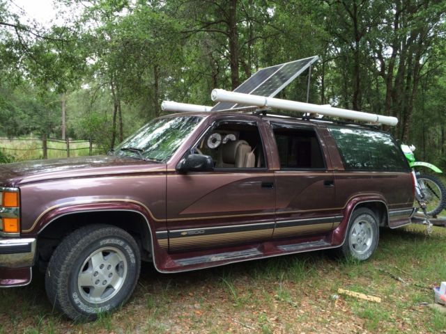 1994 Chevrolet Suburban Van Camper