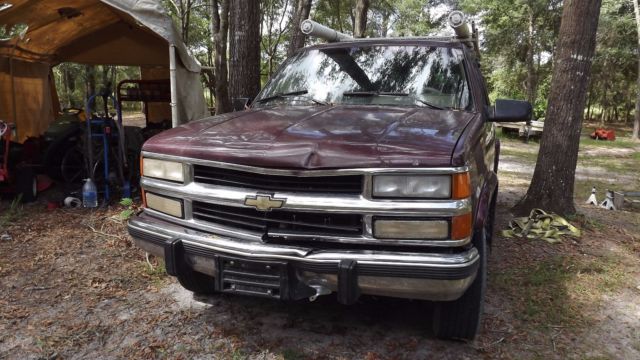 1994 Chevrolet Suburban Van Camper
