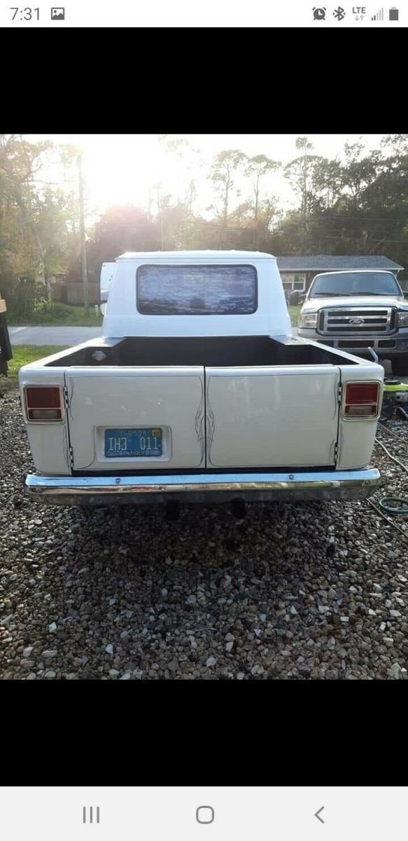 1972 Chevrolet G20 Van Extended Passenger Van