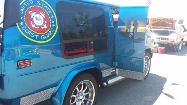 1992 Blue Chevrolet G20 Van