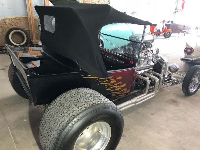 1923 Burgundy/Black Ford Model T