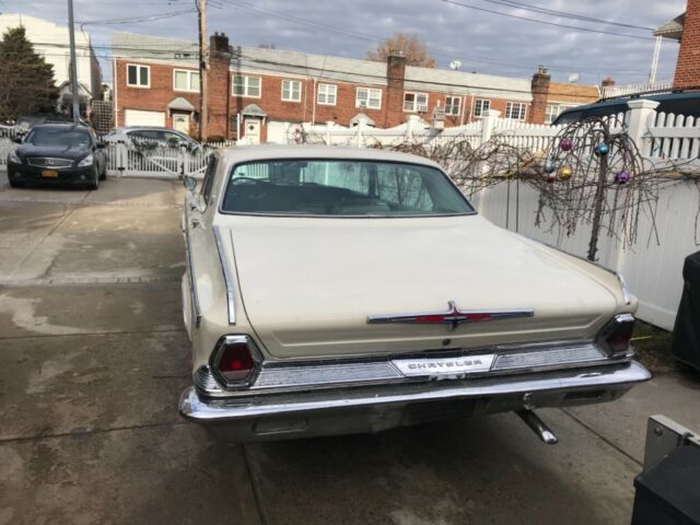 1964 White Chrysler 300 Series Sedan