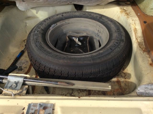 1978 Yellow Chrysler Town & Country Wagon