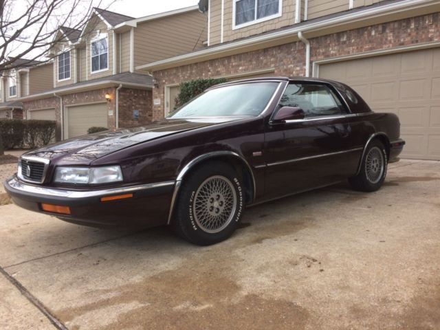 1989 Royal Cabernet Pearl Coat (available in 1989 only) Chrysler TC by Maserati