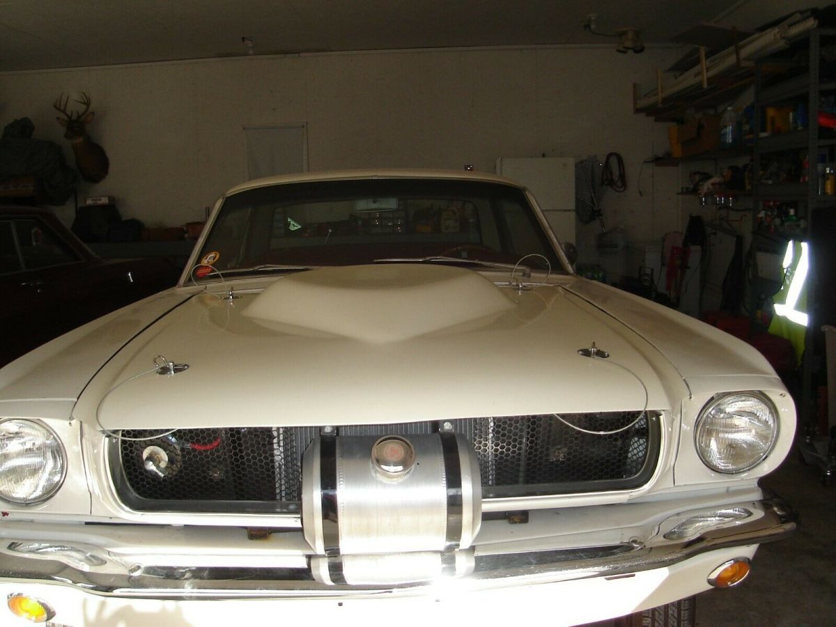 1965 Ford Mustang Coupe