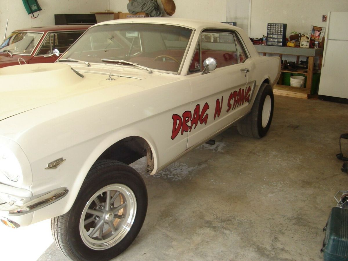 1965 Ford Mustang Coupe