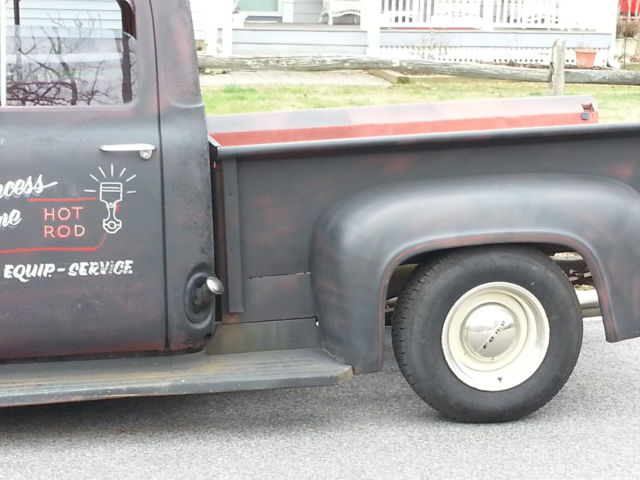 1954 Black Ford F-100