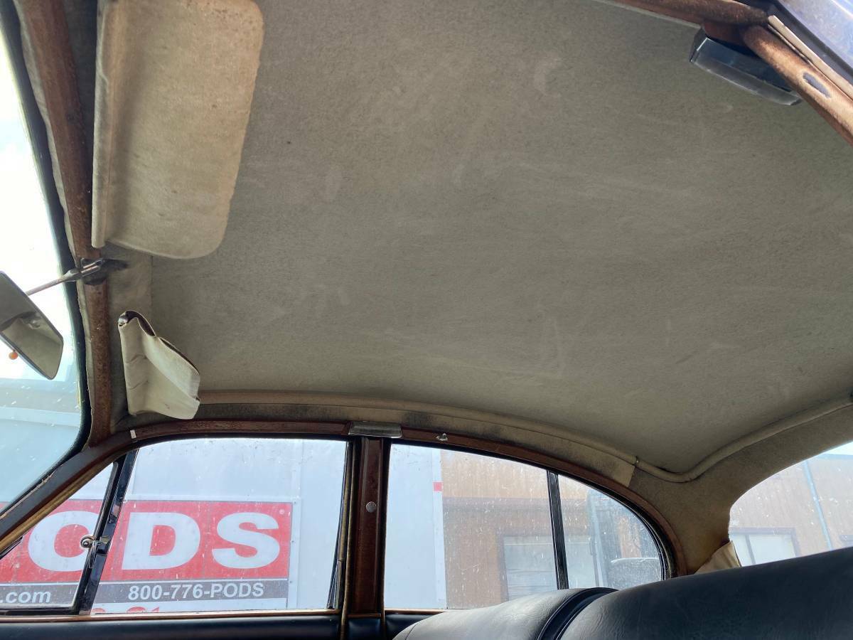 1967 White Jaguar 420 Sedan