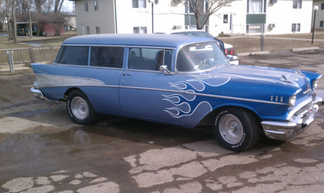 1957 Blue Chevrolet Bel Air/150/210 Wagon