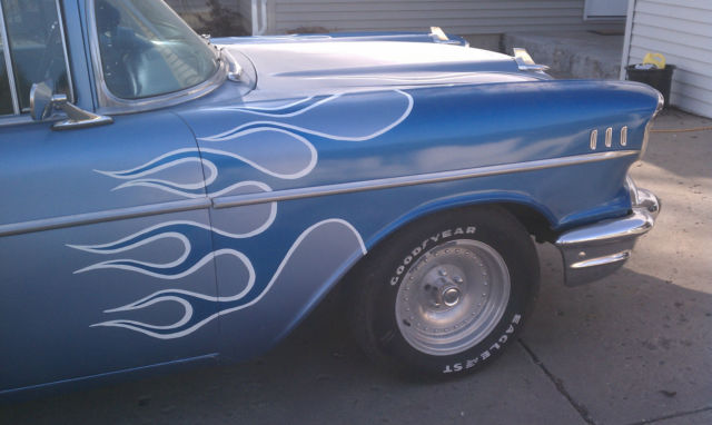 1957 Blue Chevrolet Bel Air/150/210 Wagon