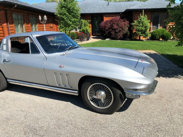 1965 Silver Chevrolet Corvette Coupe