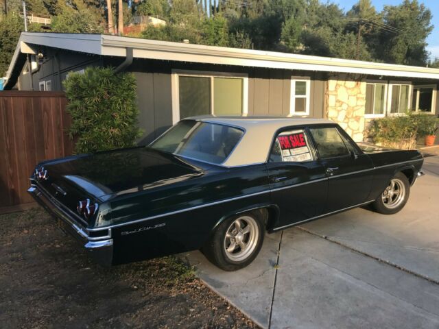 1965 Green Chevrolet BelAir Sedan