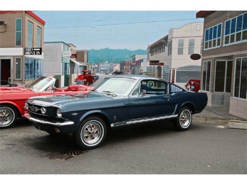 1965 Blue Ford Mustang